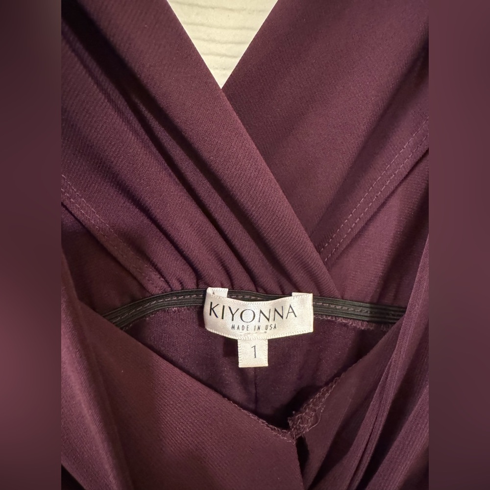 Kiyonna Deep Eggplant/Wine Ruched Fitted Top Size 1 (14-16) - Picture 3 of 5